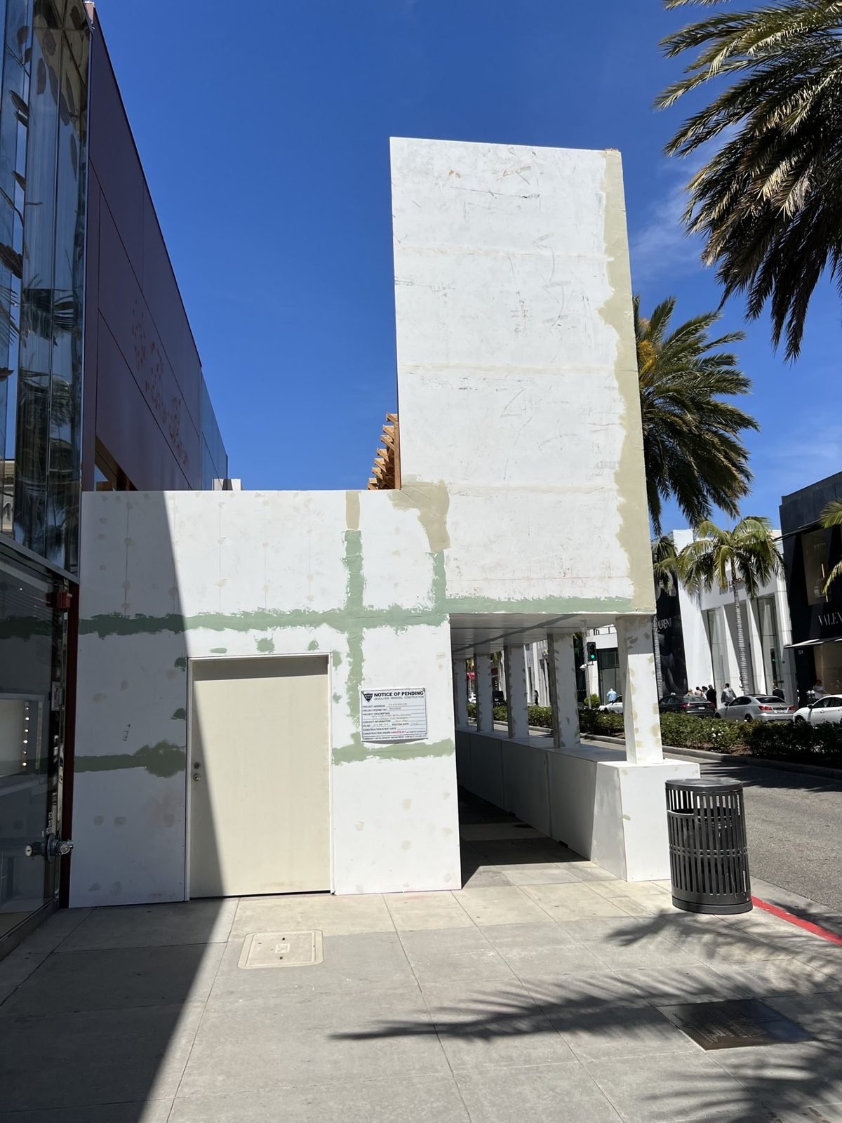 Covered sidewalk canopy on Rodeo Drive